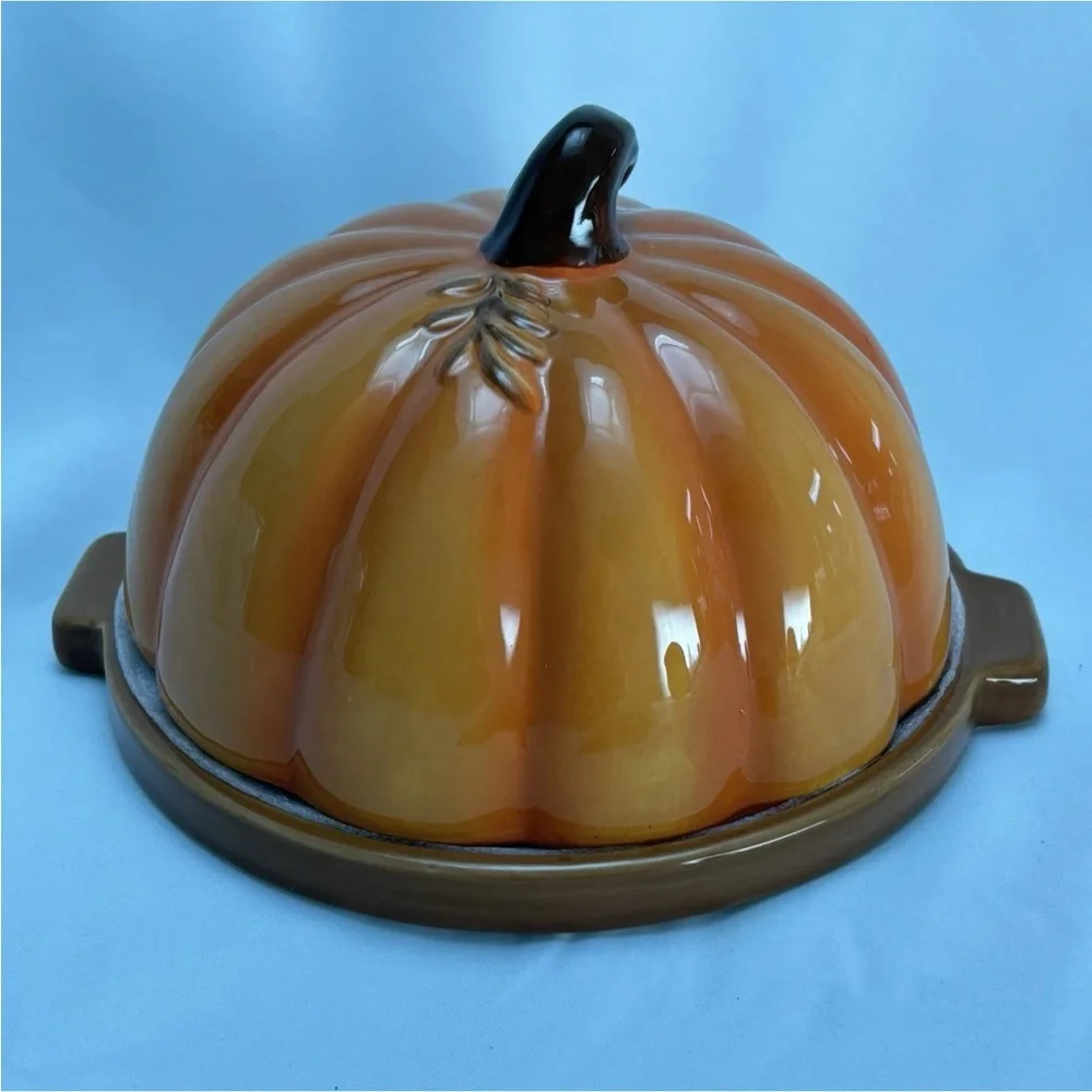 New Thanksgiving Pumpkin Shaped Ceramic Serving Dish with Lid